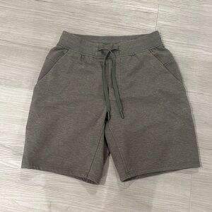 Lulu lemon men’s shorts